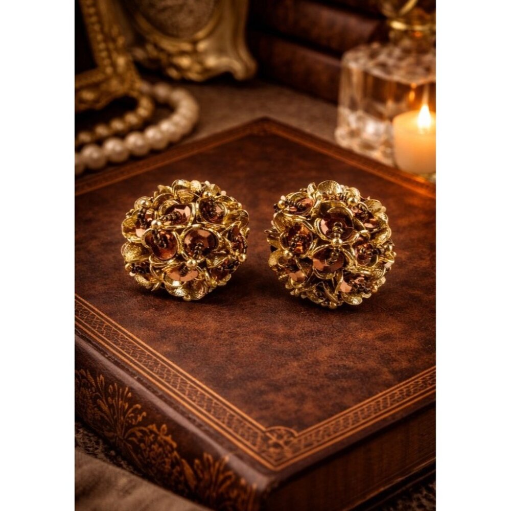 Vintage gold tone amber glass cluster flower clip on earrings large 80s